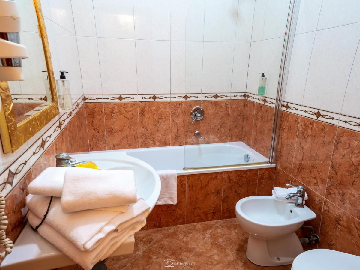 Alla Basilica Rooms Rome Exterior photo